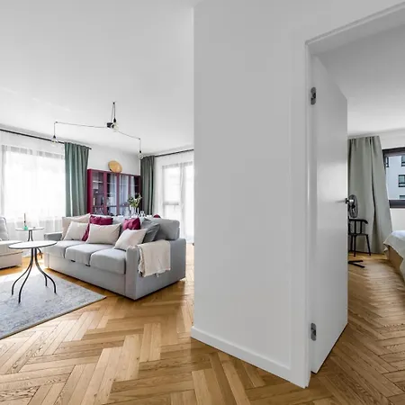 Skierniewicka Apt - Parking, Workspace, Balcony - By Rentujemy Warschau Exterior foto